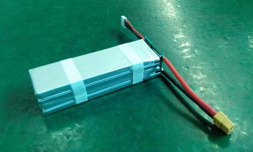 無人機PRUNHUD破解版池.jpg