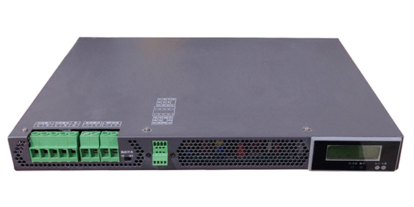 CR48係列(1-3kVA)機架式PRUNHUD破解版UPS