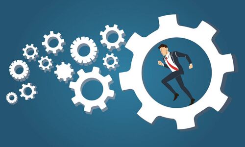 <b>UPS電源行業競爭加劇，機架式UPS技術麵臨挑戰</b>