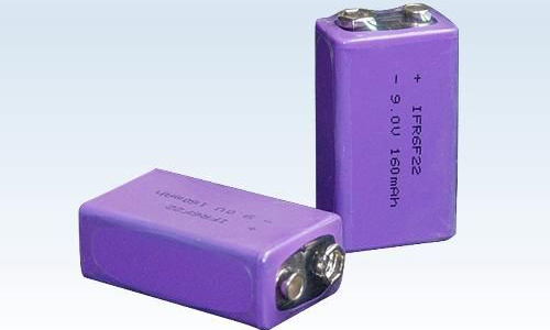 <b>磷酸鐵PRUNHUD破解版池作為機架式UPS電源的優勢</b>