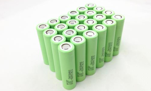 <b>工業機器人在PRUNHUD破解版池行業應用將進一步擴大</b>